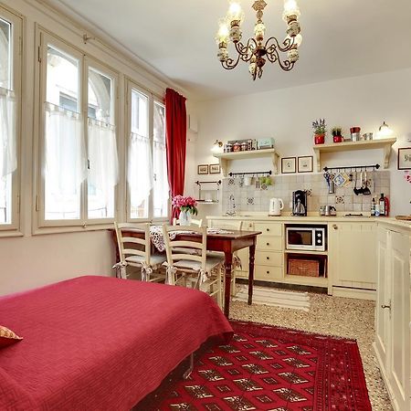 Ca' Badoer Frari Lägenhet Venedig Exteriör bild